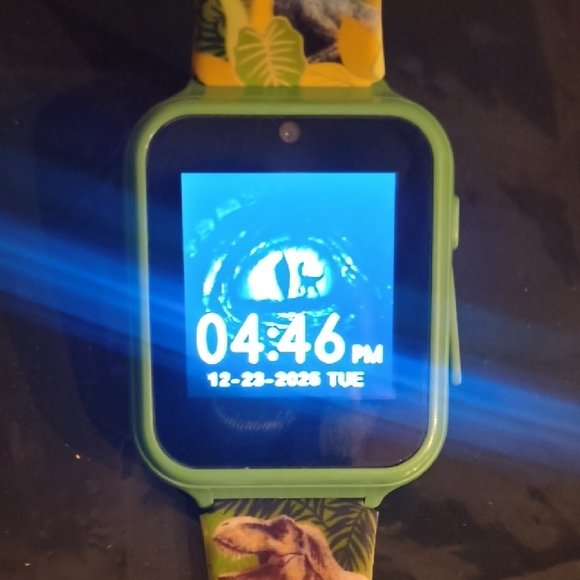 Jurassic World Touch Screen Interactive Watch with Camera - Picture 2 of 8